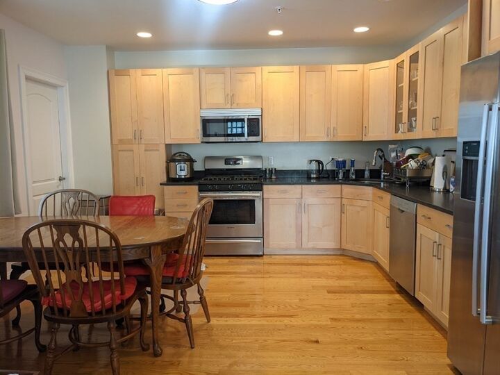 Property Photo:  15 Oak St A  MA 02139 