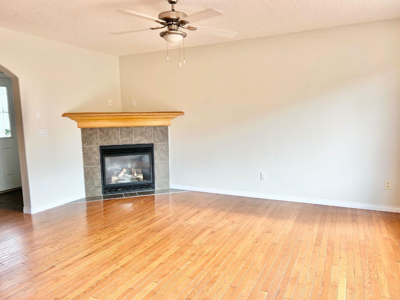 Photo de la propriété: 1014 1 Street SW AB T0J 0Y6
