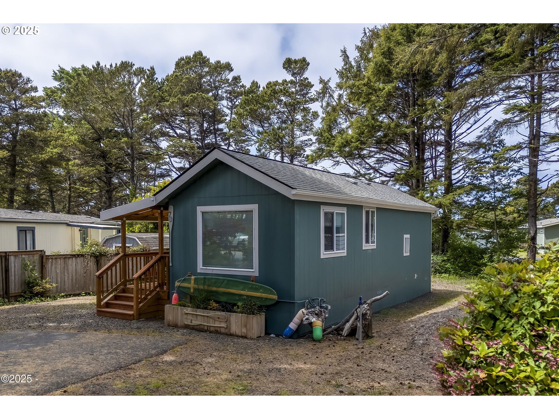 Property Photo:  4875 N Highway 101 70  OR 97341 