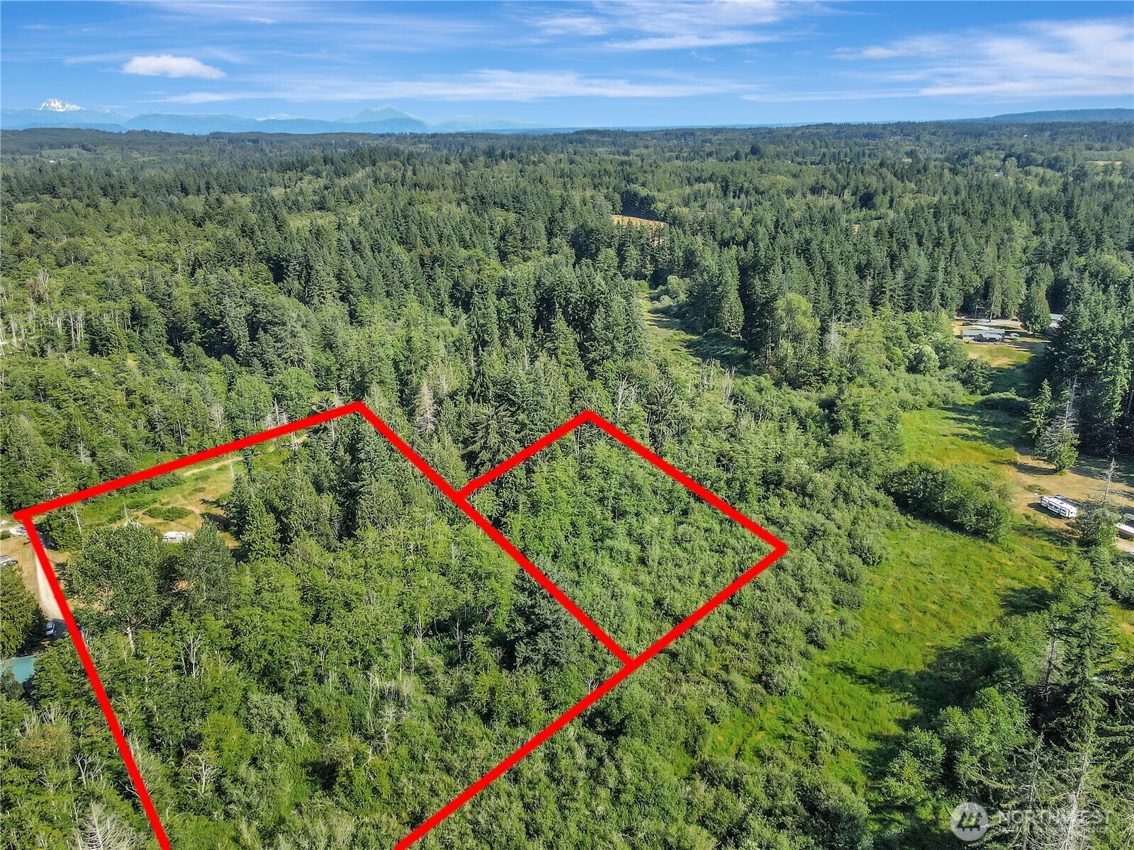 Property Photo: 31614 60th Avenue NW WA 98292