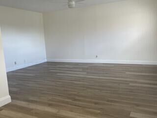 Property Photo:  460 Saxony J  FL 33446 