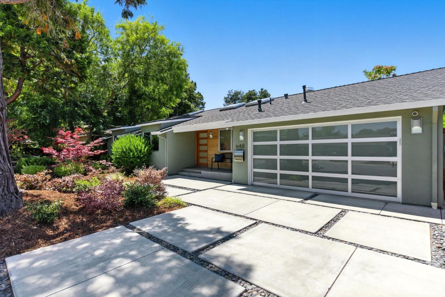 Property Photo:  646 Georgia Avenue  CA 94306 