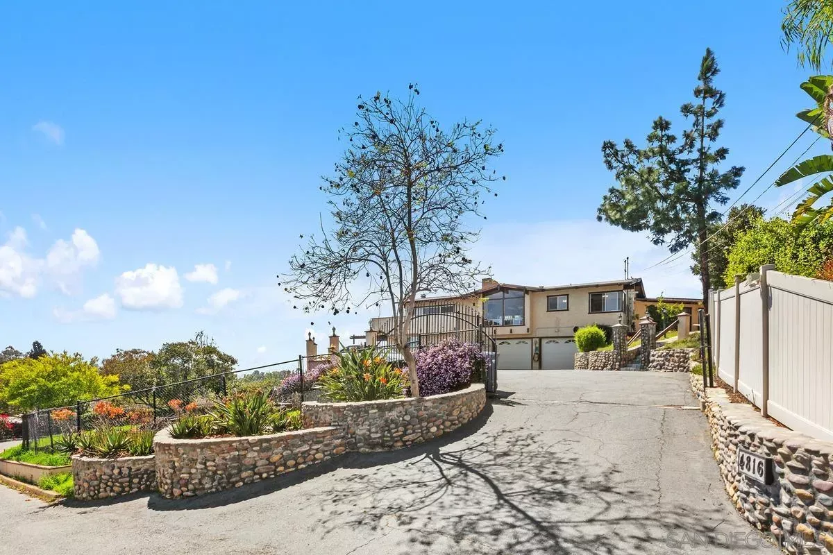 Property Photo: 4816 Redondo Dr CA 91941