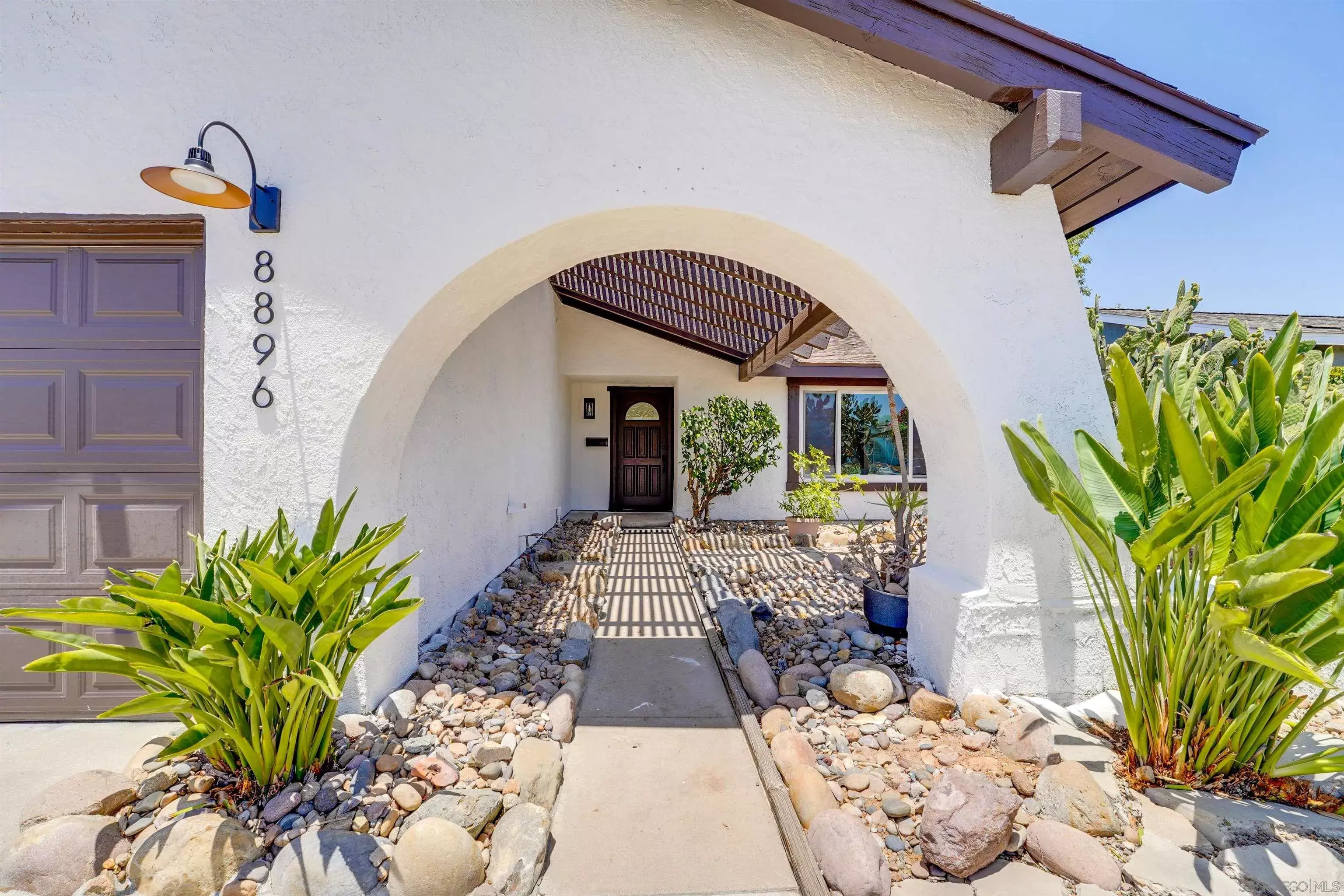 Property Photo:  8896 Belfast Cir  CA 92126 