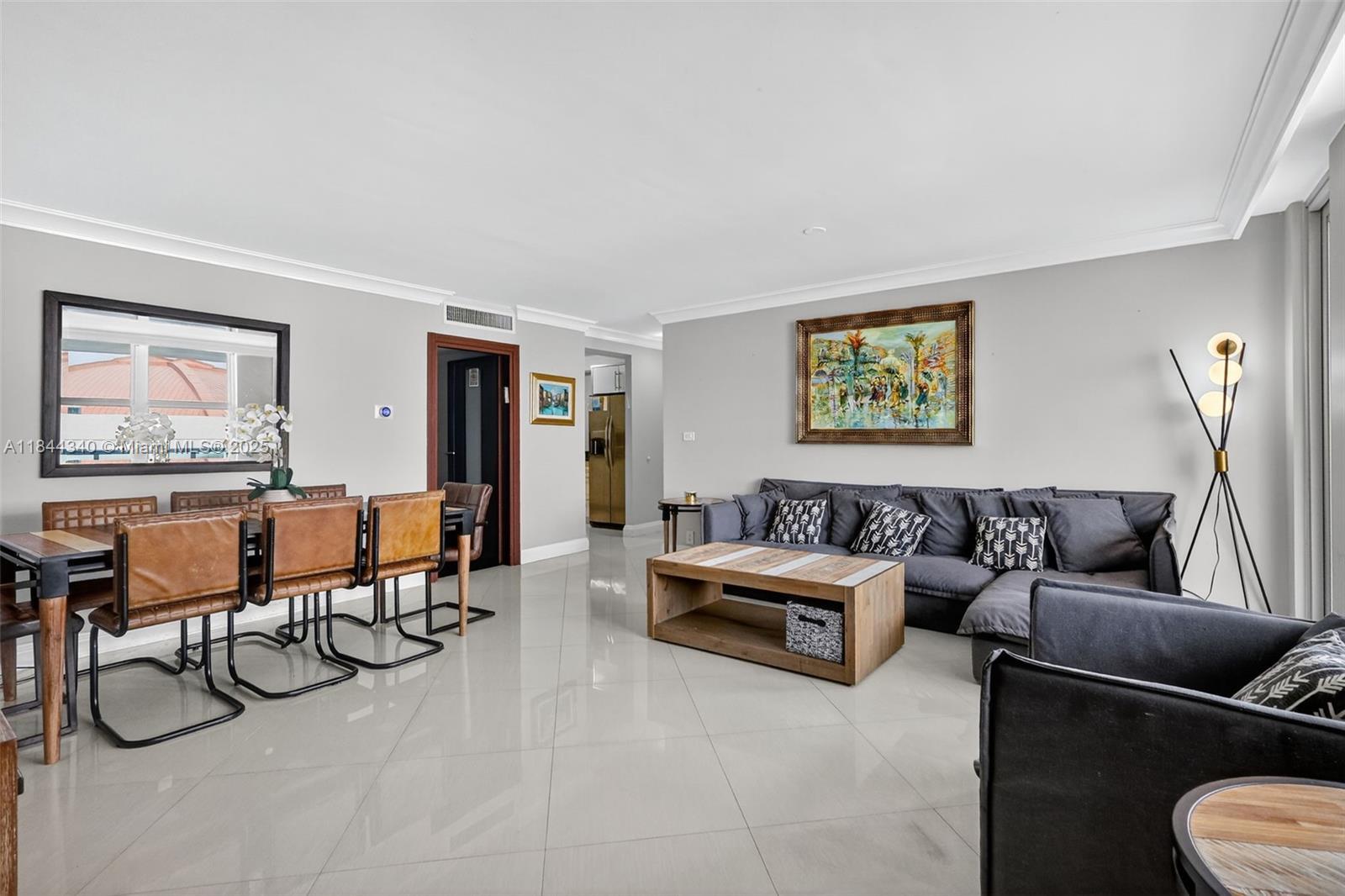 Property Photo: 9511 Collins Ave 410 FL 33154