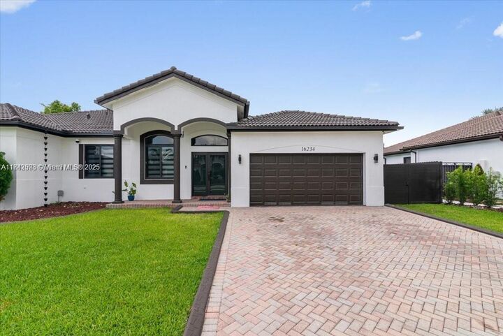 Property Photo:  16234 SW 48th Ter  FL 33185 