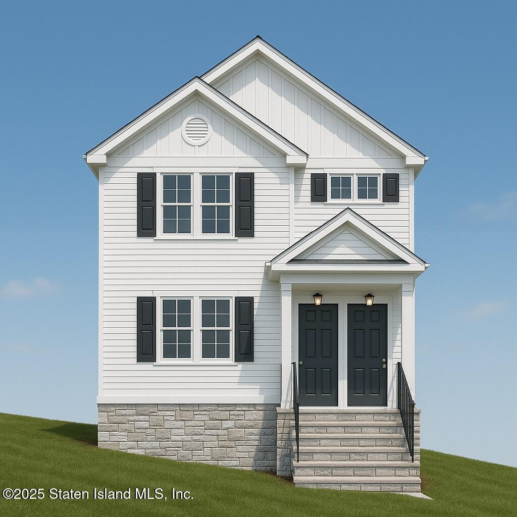 Property Photo:  556 Drumgoole Road E  NY 10312 