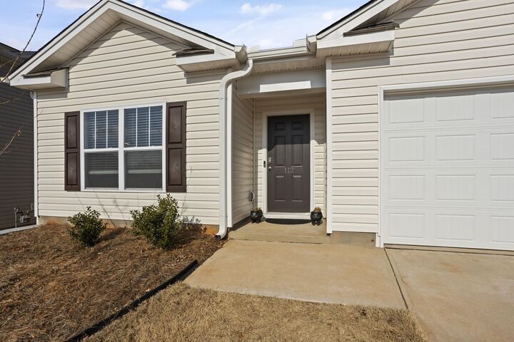 Property Photo: 112 Kernow Lane SC 29673