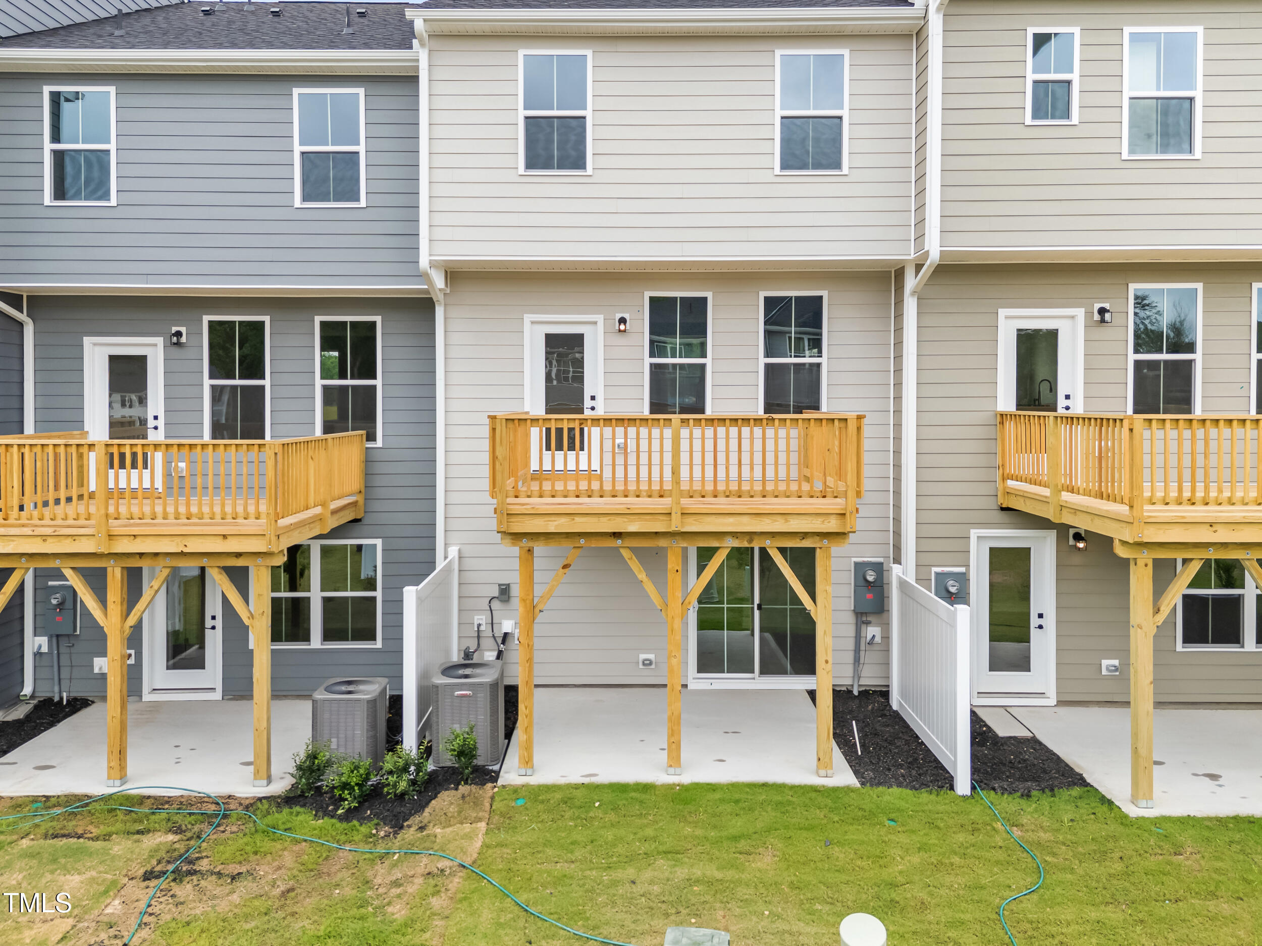 Property Photo: 607 Silverado Sunset Loop NC 27591
