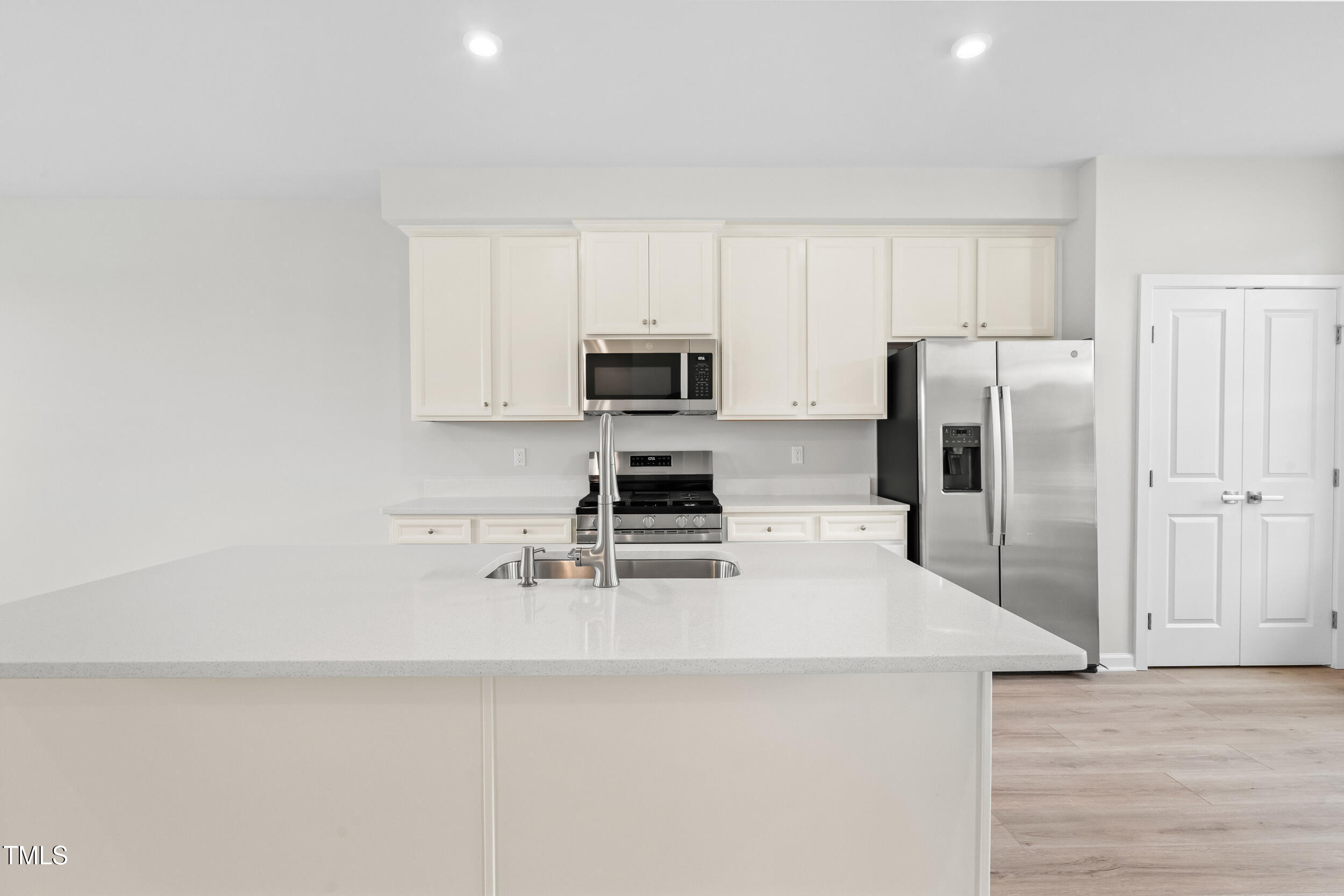 Property Photo: 609 Silverado Sunset Loop NC 27591