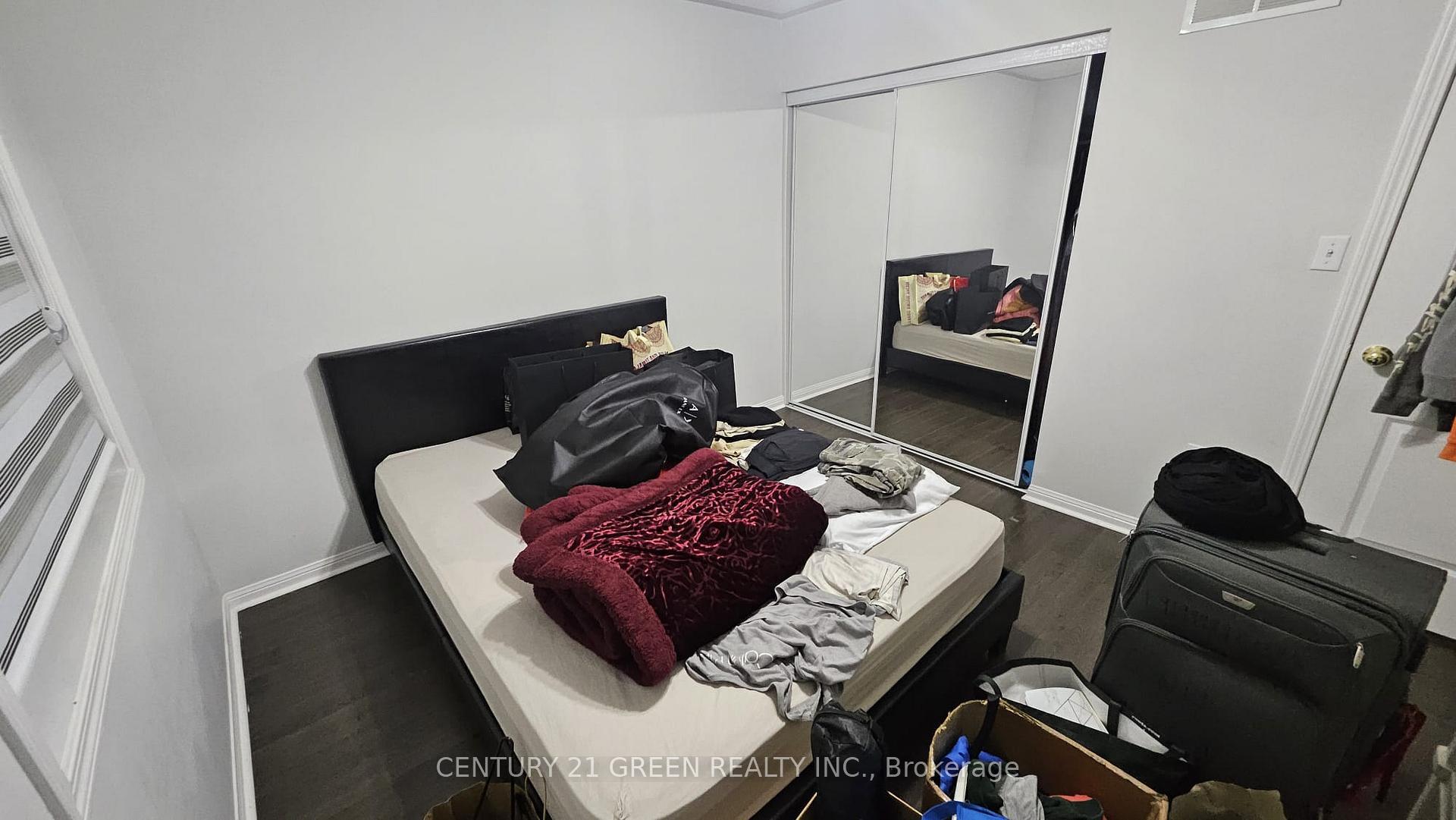 Property Photo: 22 Morgandale Road ON L7A 2K1