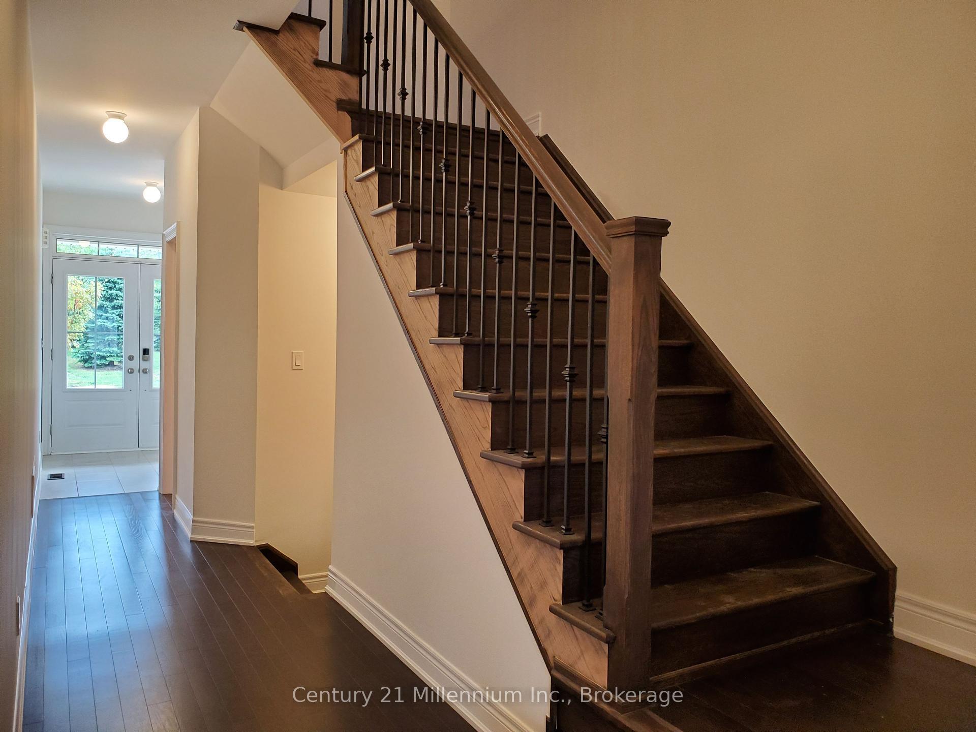 Property Photo: 171 Snowbridge Way 31 ON L9Y 0V1