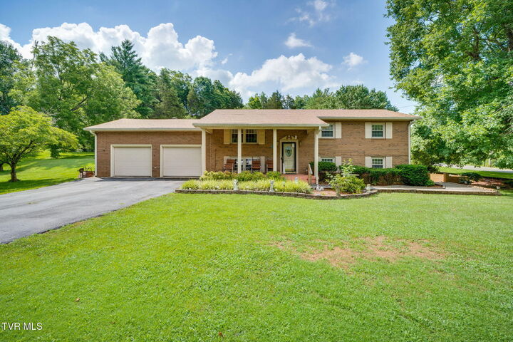 104 Chappell Road  Surgoinsville TN 37873 photo