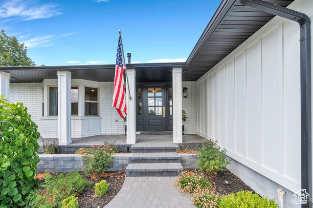 Property Photo: 352 W 1060 S UT 84058