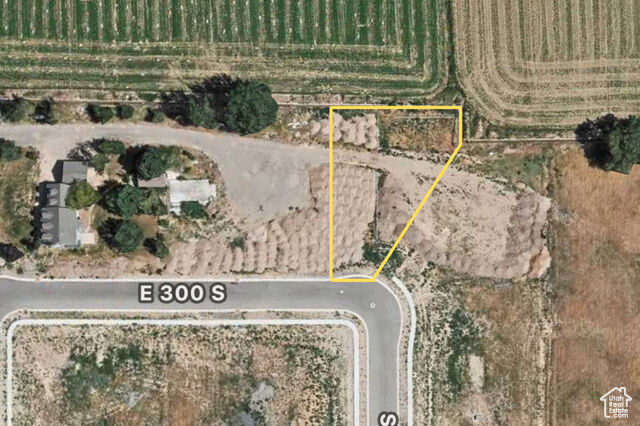 Property Photo: 2659 E 300 S UT 84660