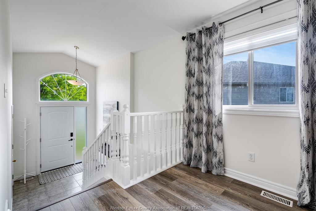 Photo de la propriété: 1641 Tumbleweed Court ON N9G 3B9