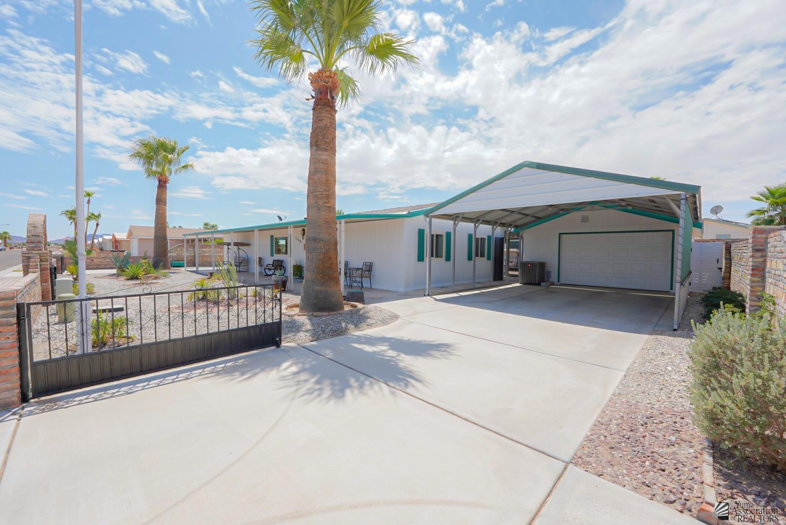 Property Photo: 11391 E 39 Pl AZ 85367