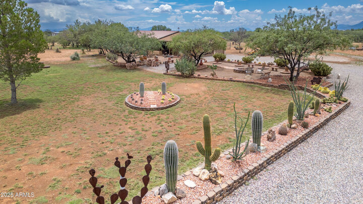 Property Photo:  600 W Highway 82 Highway  AZ 85616 