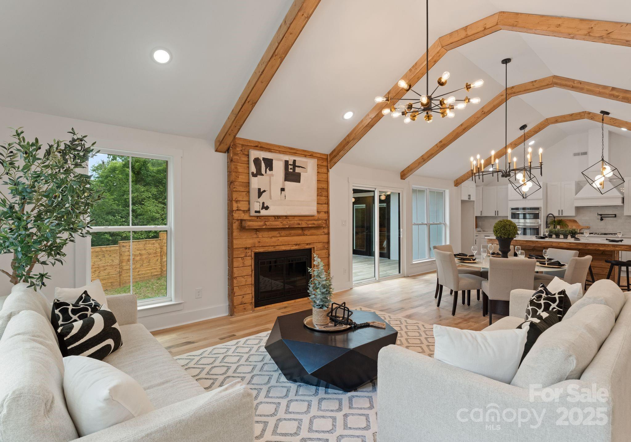 Property Photo: 6326 Cedar Croft Drive NC 28226
