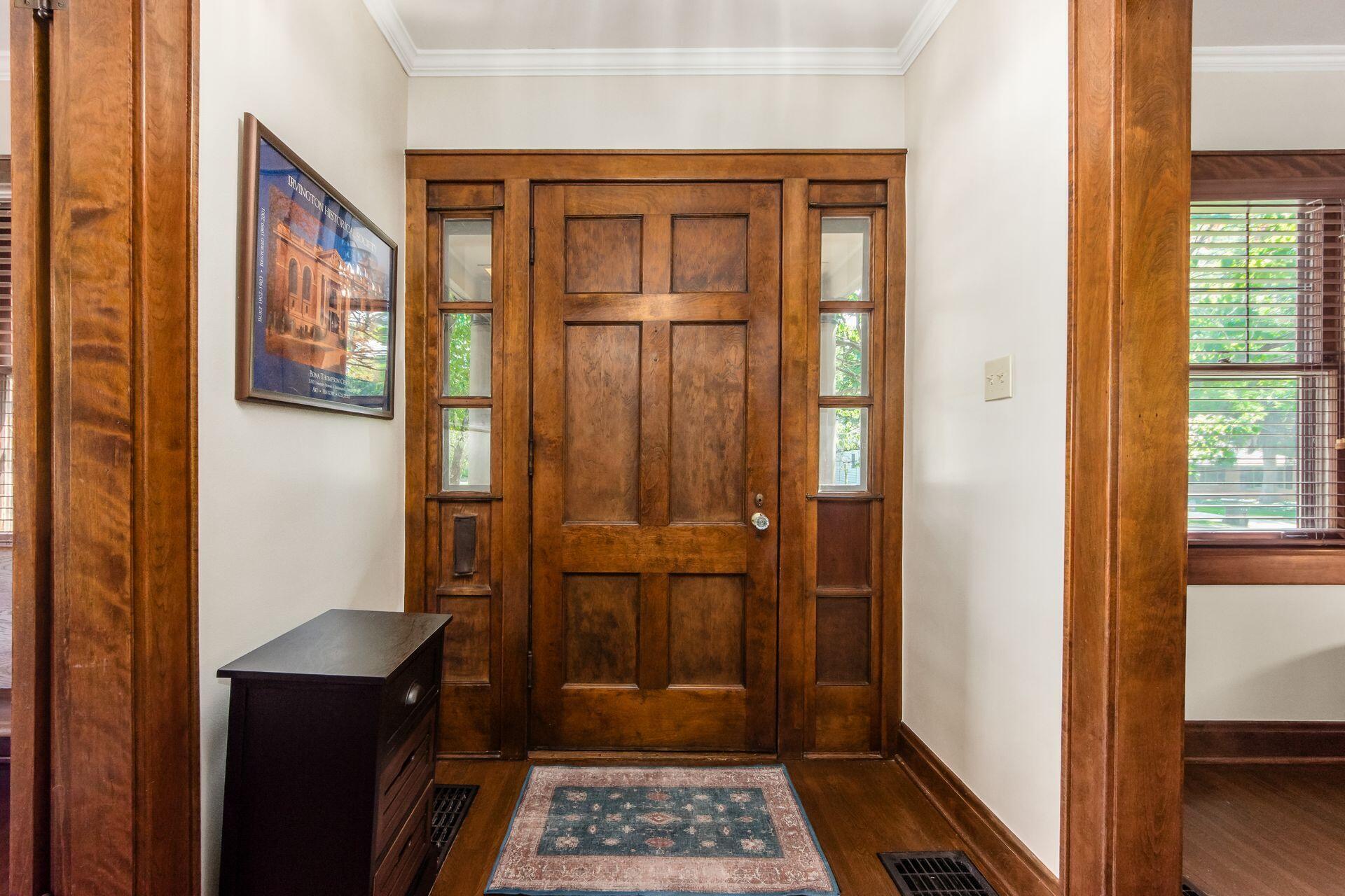 Property Photo: 286 Arden Road OH 43214