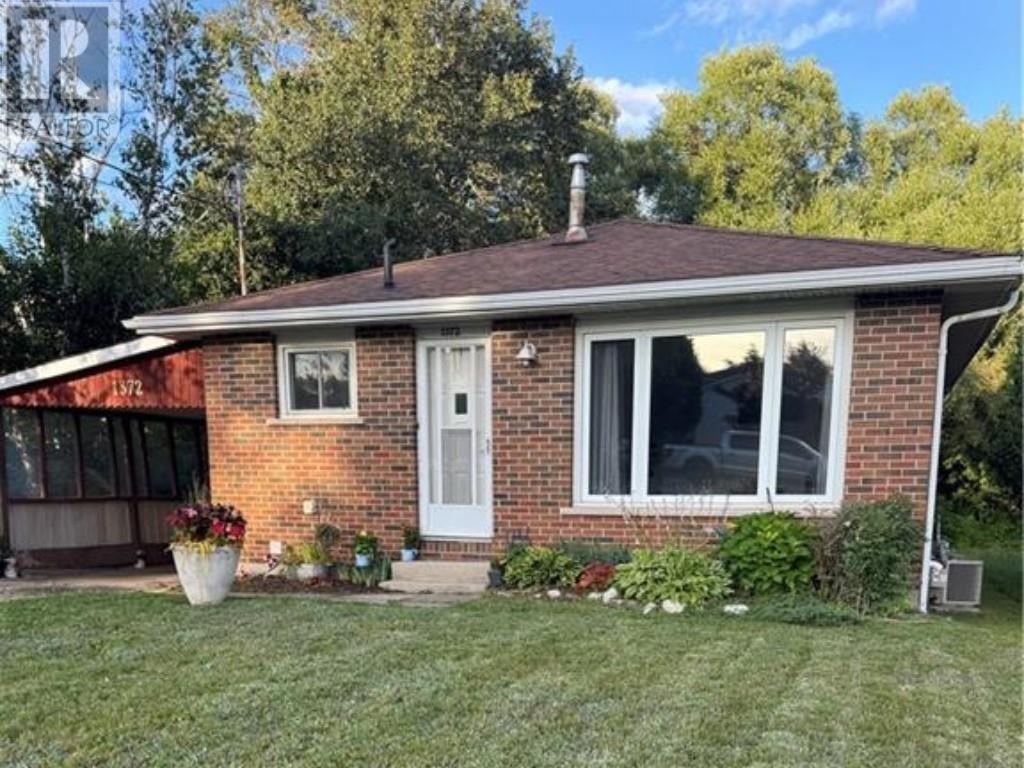 Photo de la propriété:  1372 Lansing Avenue  ON P3A 4C7 