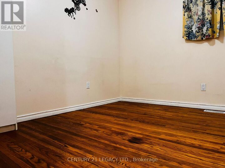 Property Photo: 100 Sutherland Avenue ON L6V 2H7