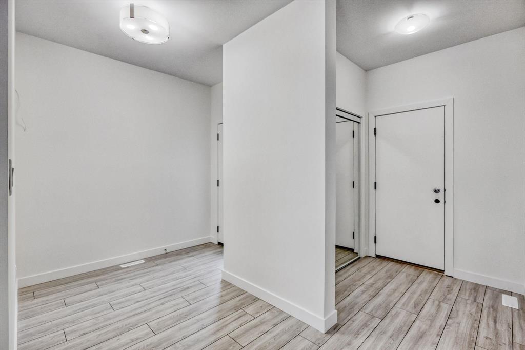 Property Photo: 11 Dewar Cove MB R2V 5J2