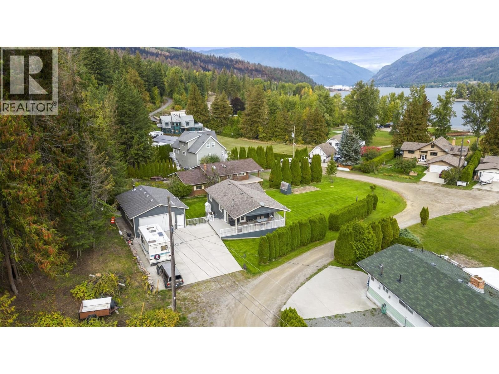 Property Photo: 8758 Holding Road 17 BC V0E 1M2