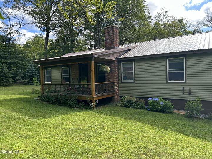 Property Photo:  179 County Highway 137  NY 12032 