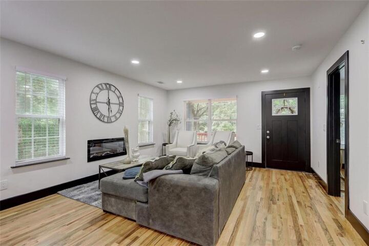 Property Photo: 4041 Blanton Avenue SW GA 30331