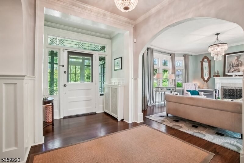Property Photo:  40 Stanley Rd  NJ 07079 