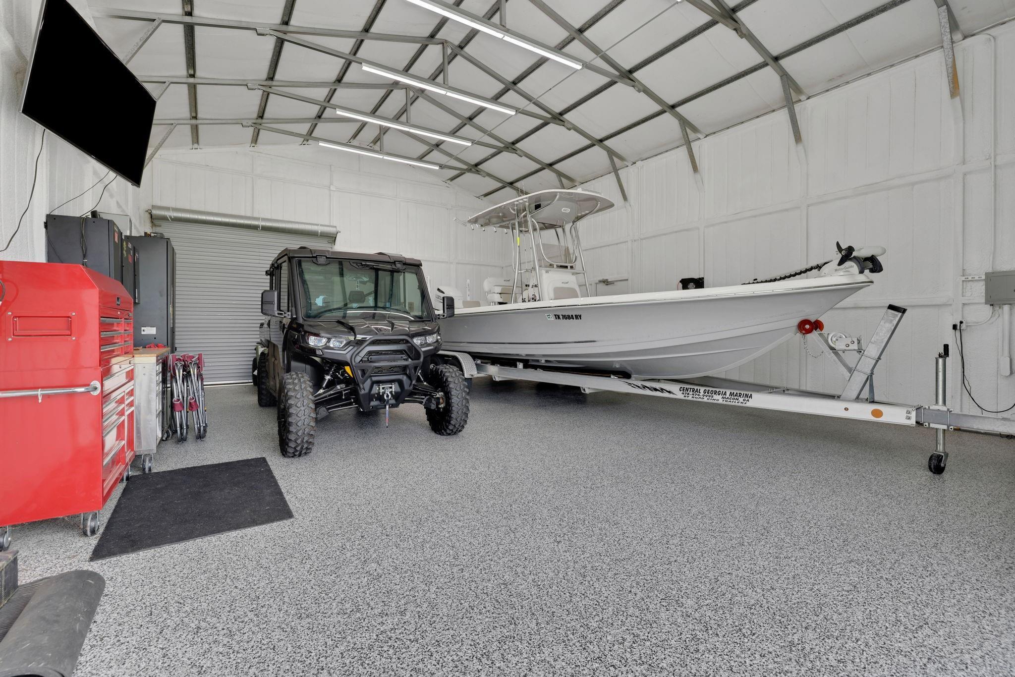 Property Photo: 6202 Oleander Drive TX 77523