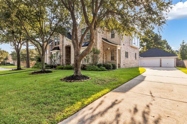 Property Photo:  14222 Windy Crossing Lane  TX 77396 