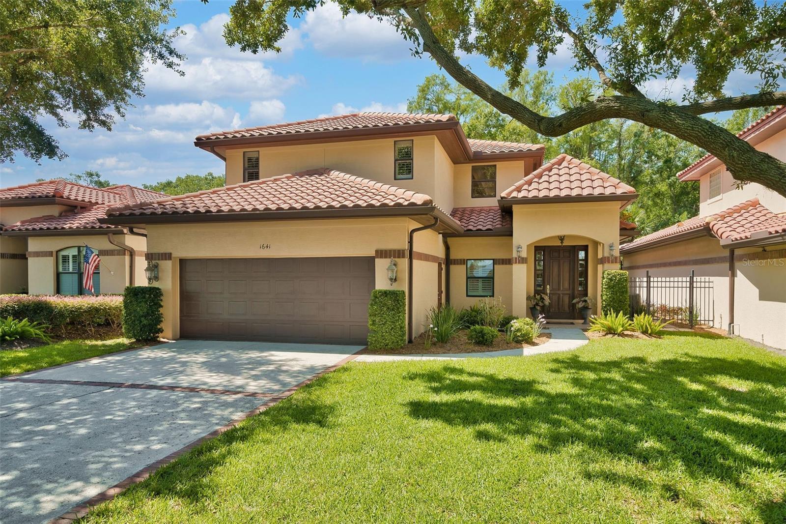 1641 Glen Eagles Way  Orlando FL 32804 photo