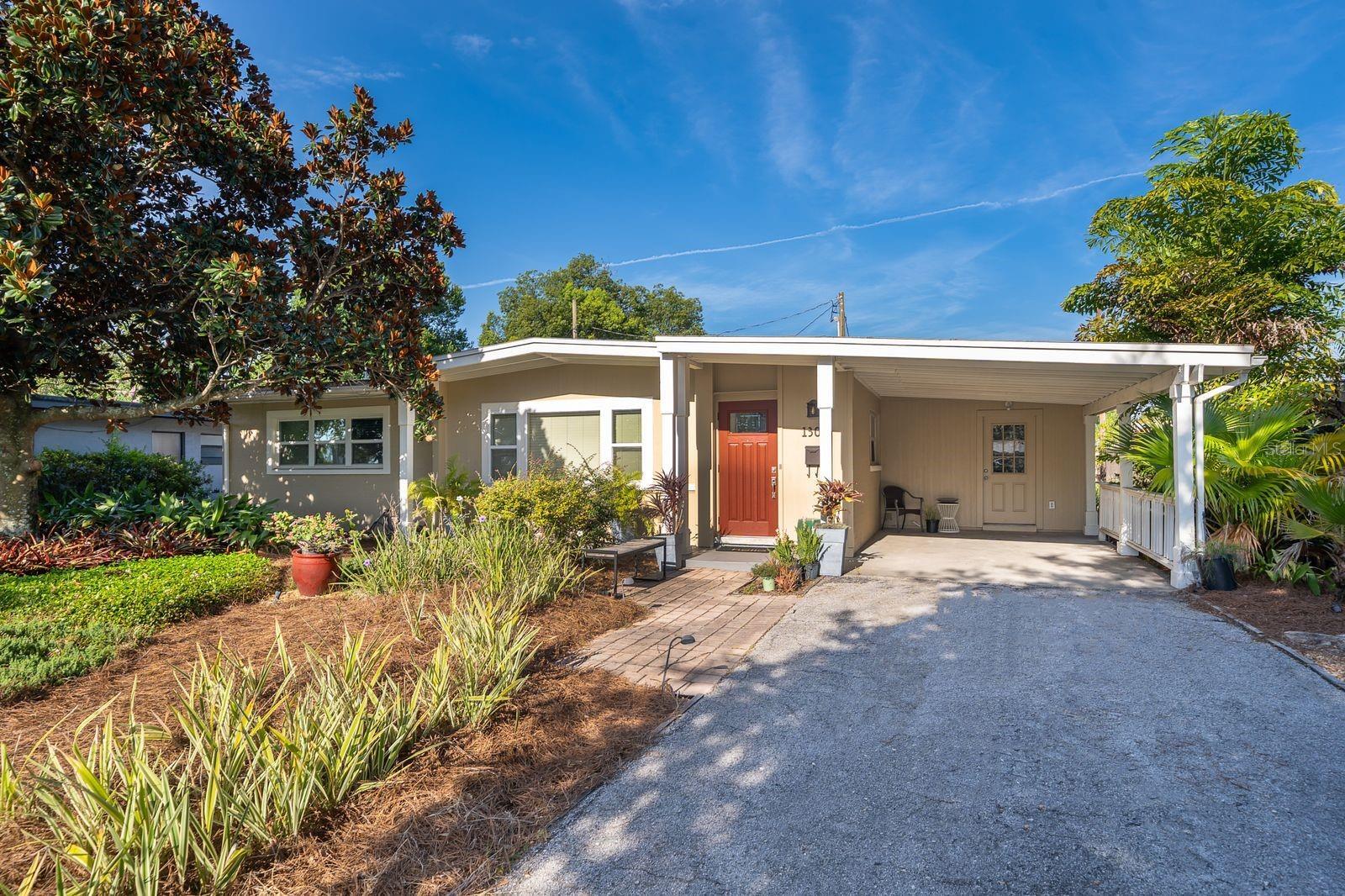 Property Photo:  1304 Falcon Drive  FL 32803 