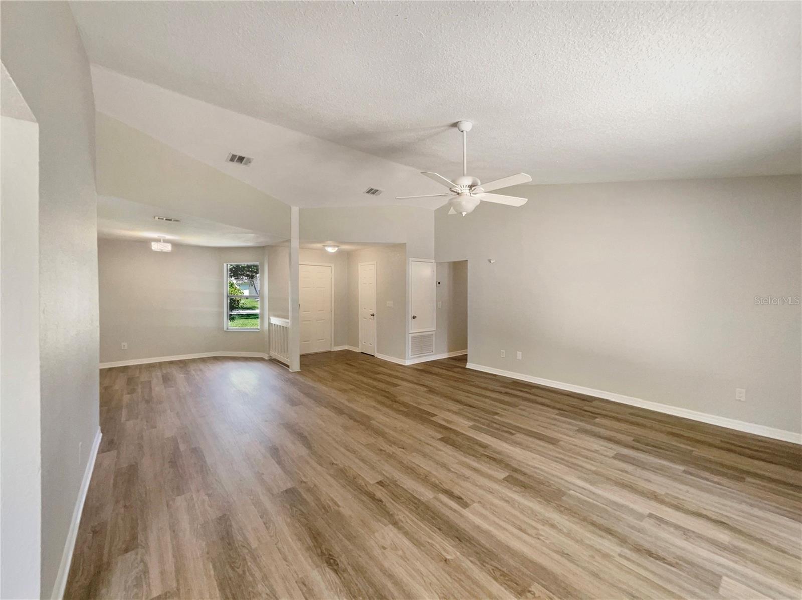 Property Photo: 5559 Lighthouse Road FL 32808