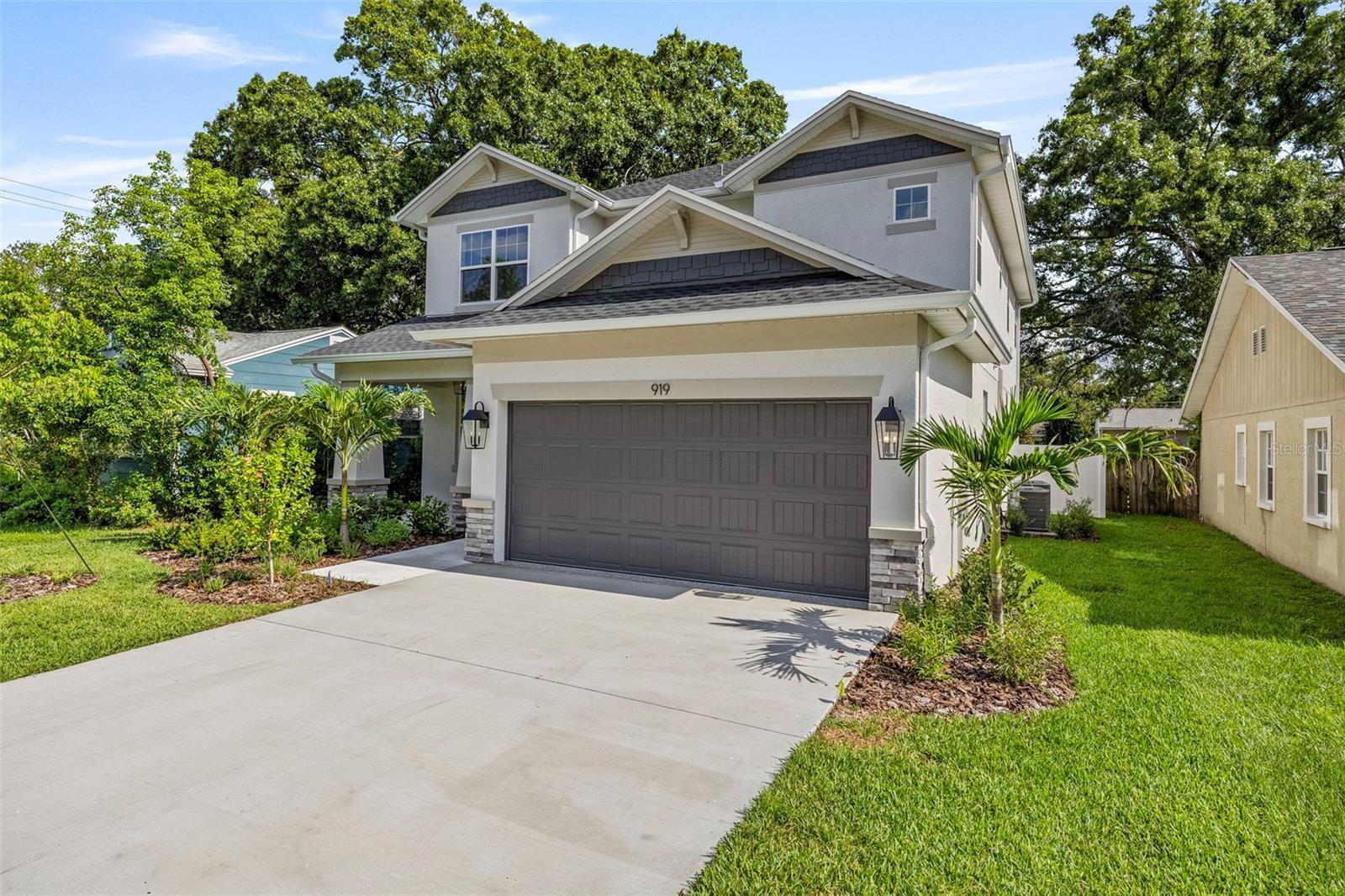 Property Photo:  919 W Adalee Street  FL 33603 