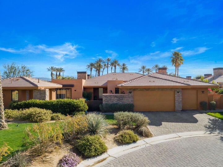 50020 Via Puente  La Quinta CA 92253 photo