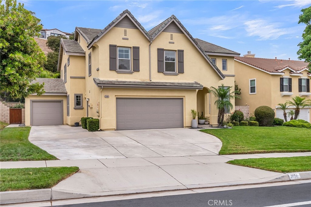Property Photo: 3090 Mangular Avenue CA 92882