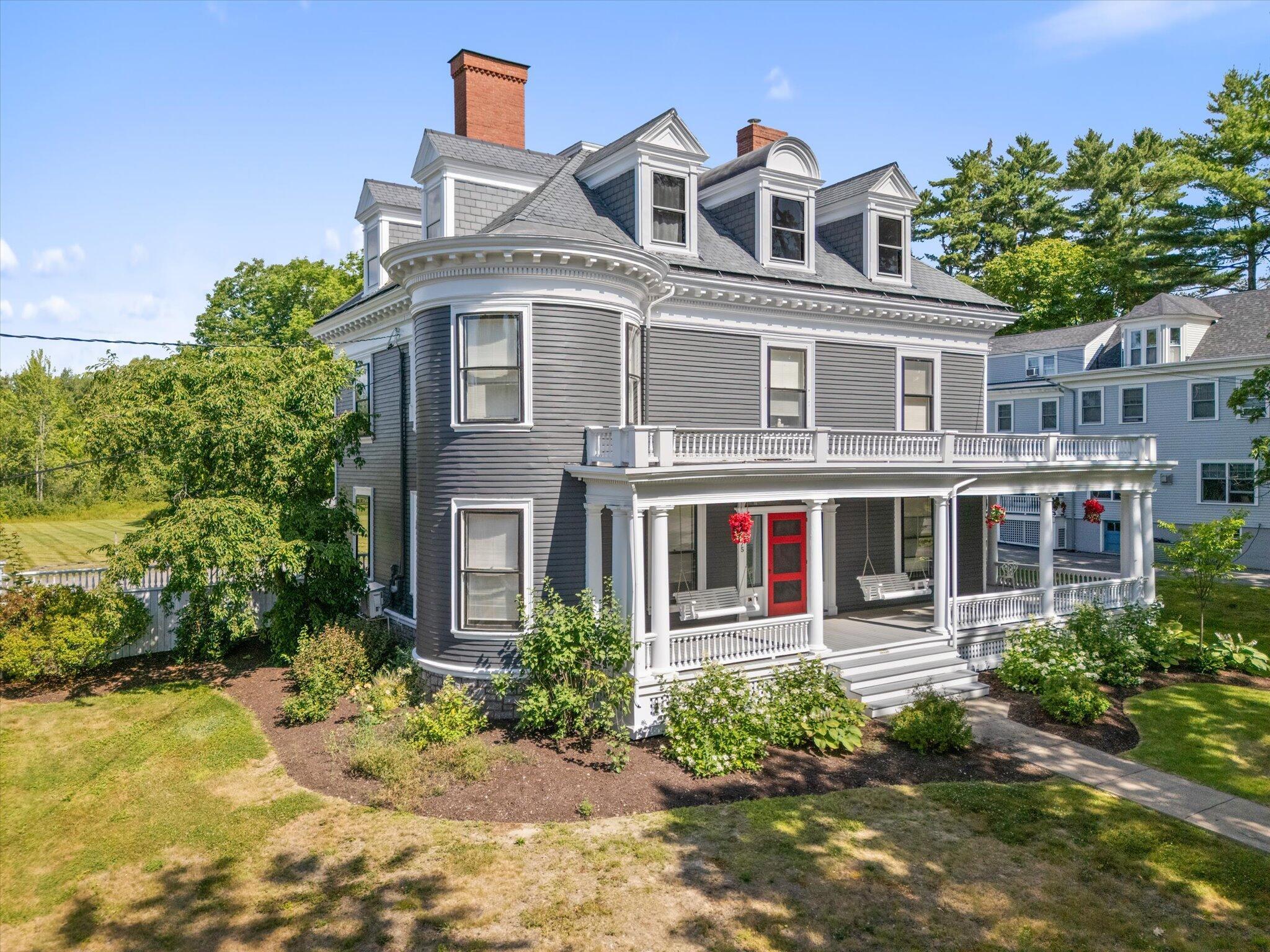 Property Photo:  75 W West Broadway  ME 04401 