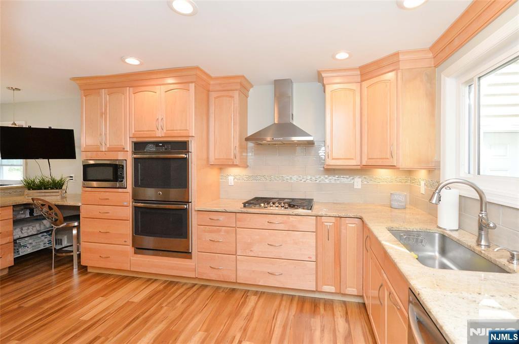 Property Photo: 5-21 Lyncrest Avenue NJ 07410