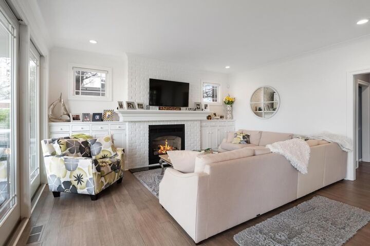 Property Photo: 701 E Beach MI 49770