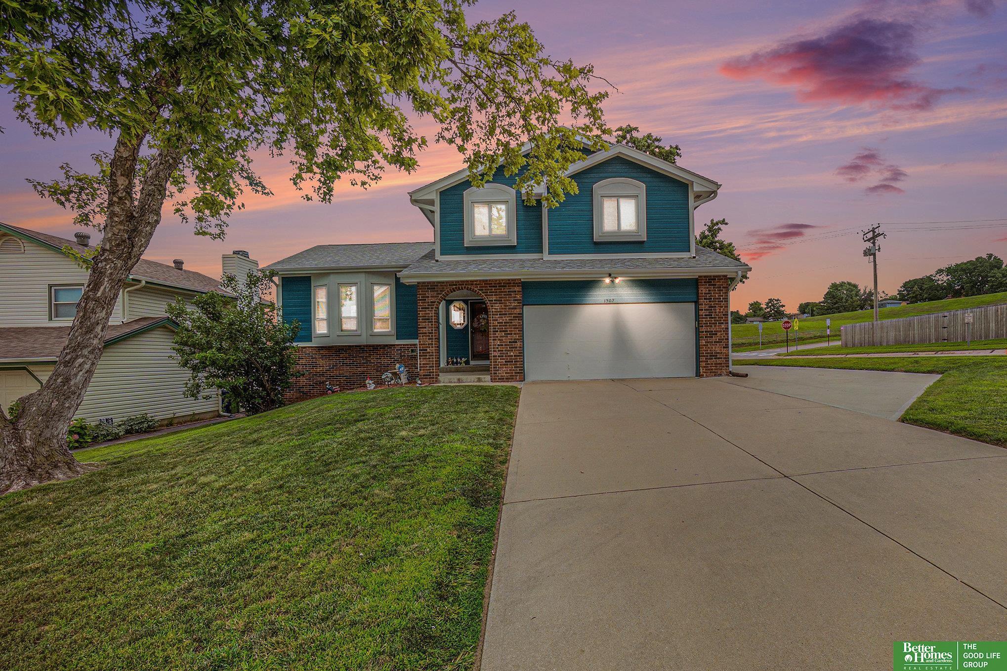 Property Photo:  1302 Sunshine Boulevard  NE 68123 