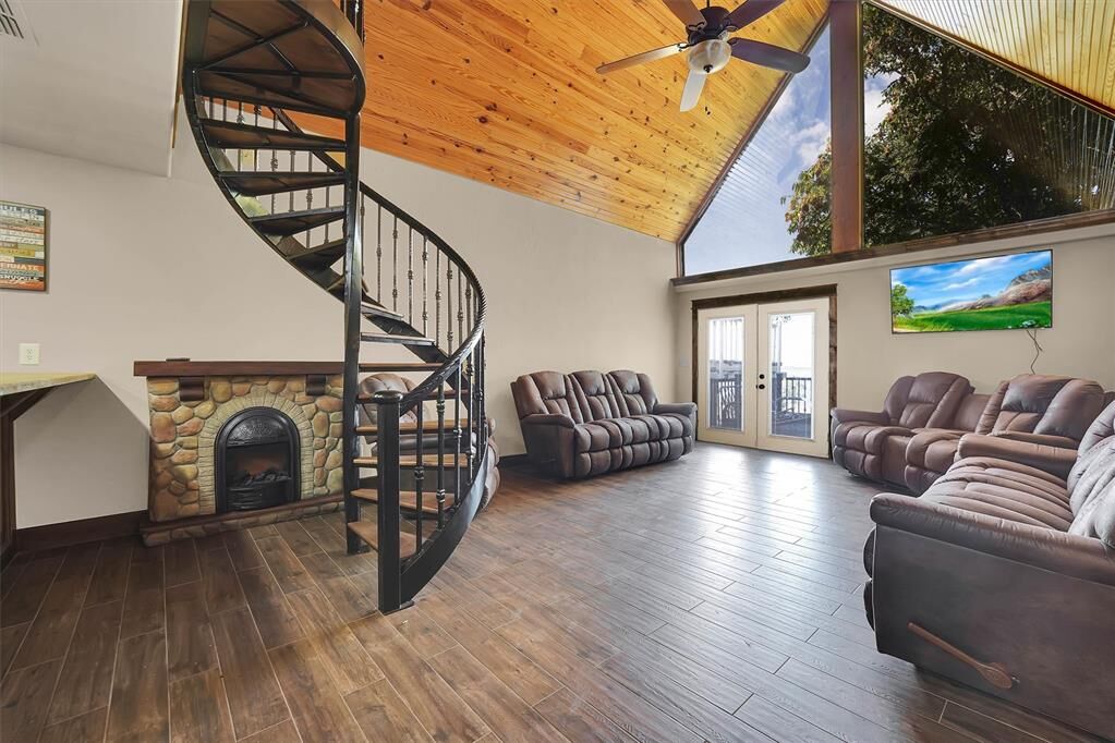 Property Photo: 23 Hicks Mountain Road OK 73655