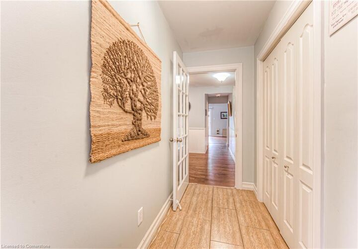 Property Photo: 26 Cedarhill Crescent ON N2E 2H4