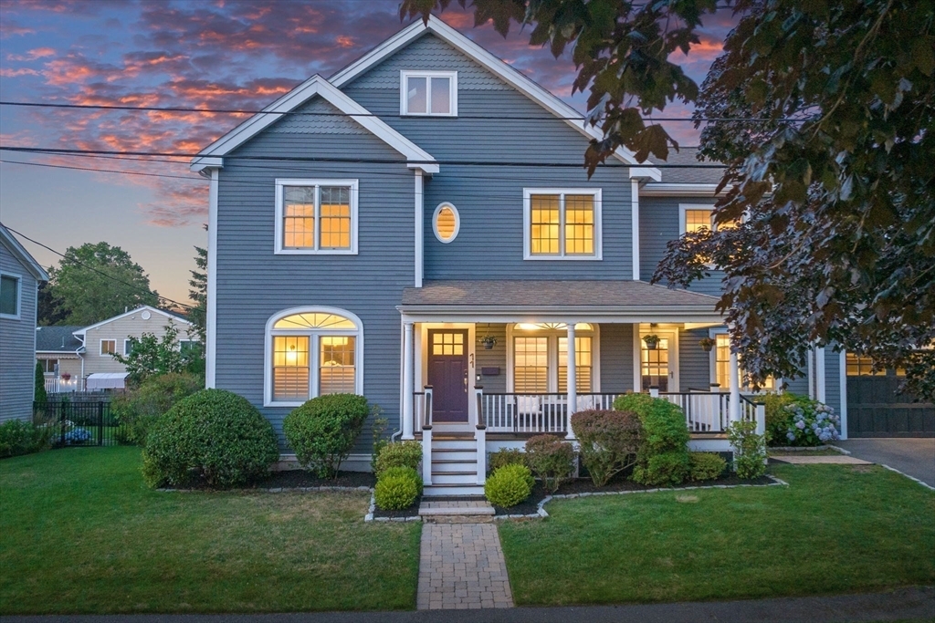 Property Photo:  11 Stratford Rd  MA 01945 