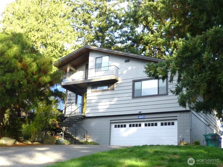 16475  Fairway Drive  Burlington WA 98233 photo