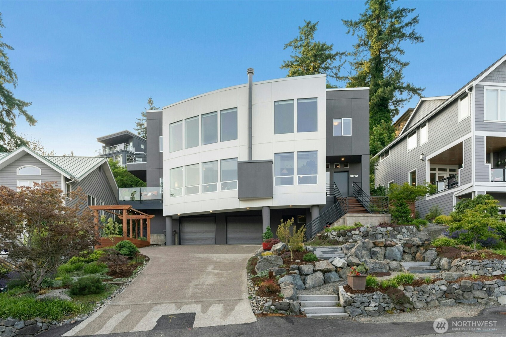 8812 NE 117th Place  Kirkland WA 98034 photo