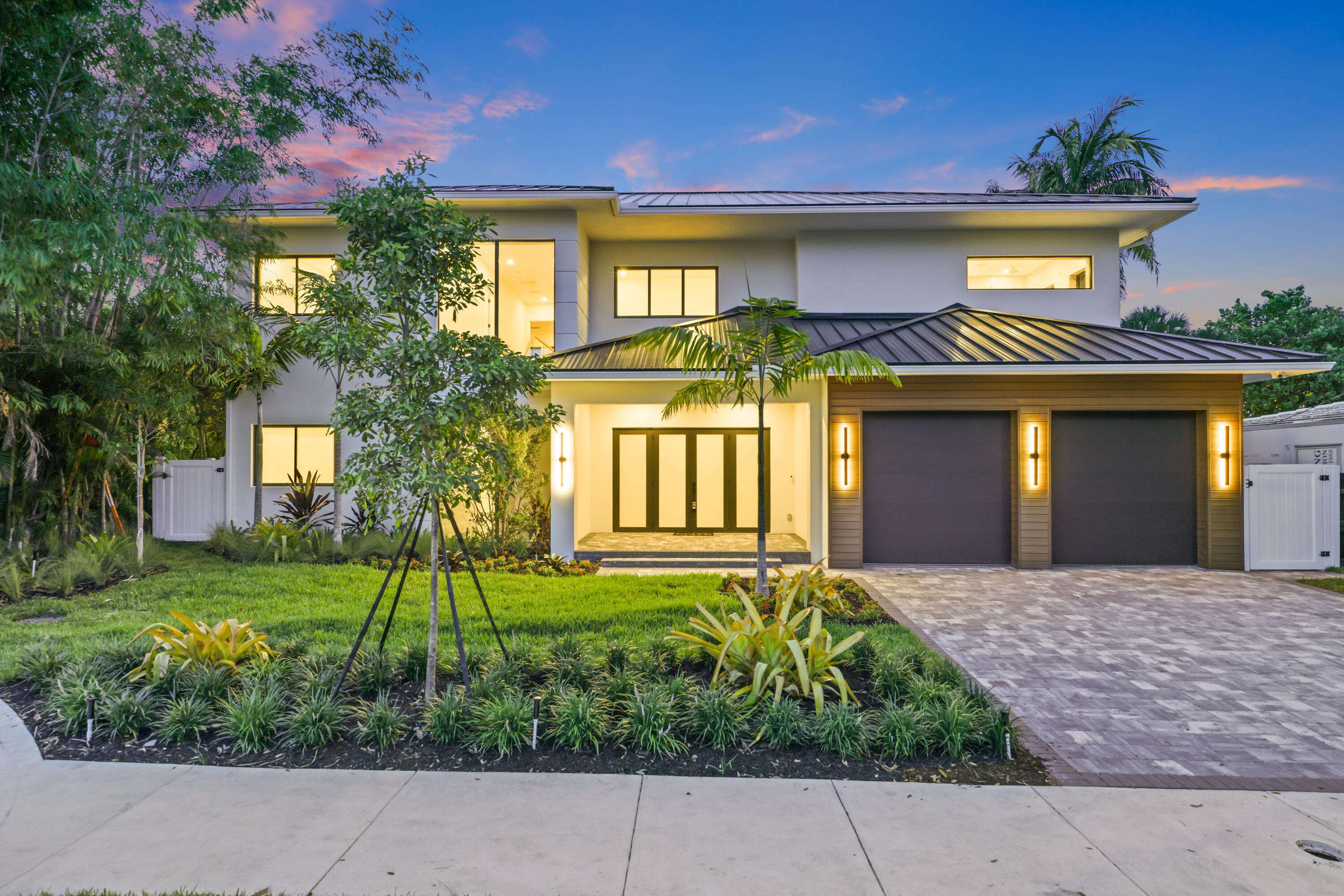 Property Photo: 1317 Tangelo Isle FL 33315