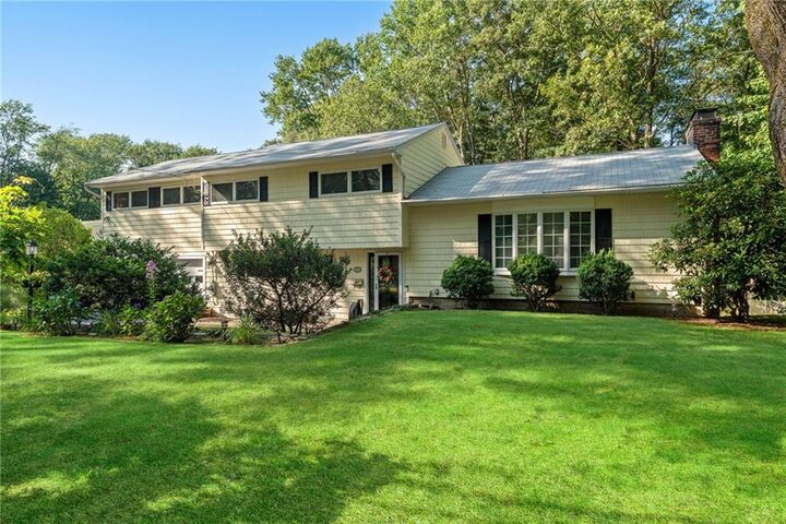 505 Cedar Avenue  East Greenwich RI 02818 photo